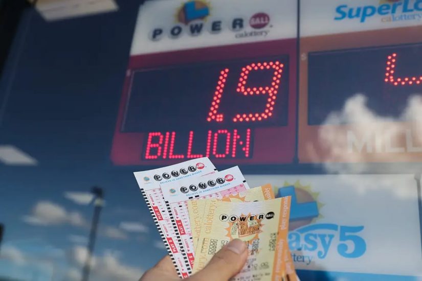 加州售出的彩票中奖，Powerball 奖金高达 20.4 亿美元。